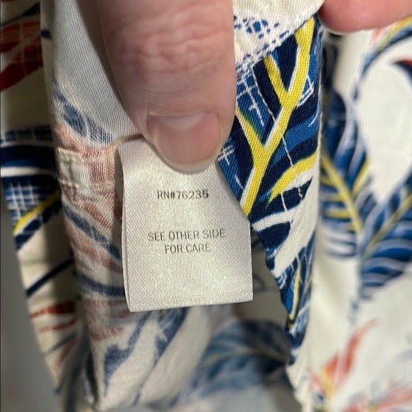 Blue and Red Casual Button Down Shirt with Hawaiian Tropical Print - Picture 7 of 8